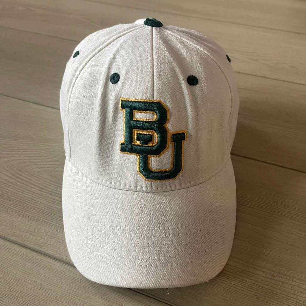 Baylor‎ University Bears White Green Baseball Cap Hat Embroidered Logo
